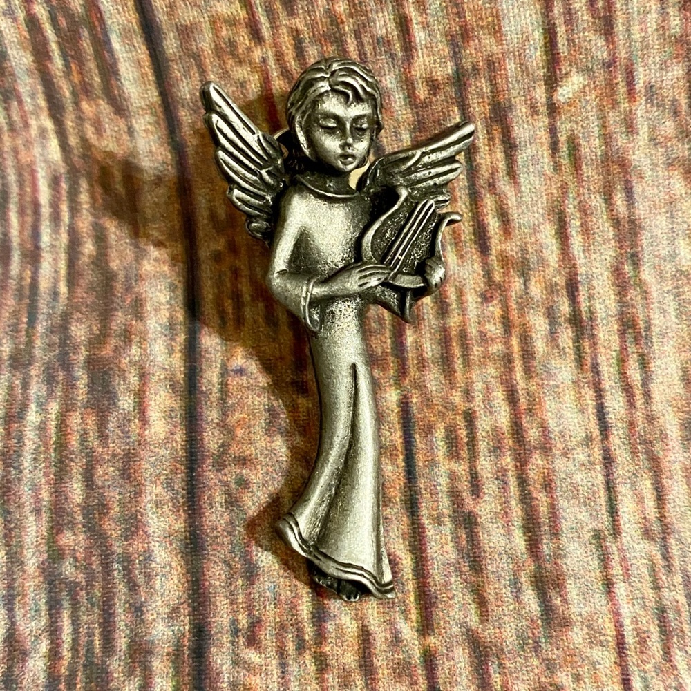 Vintage Signed Camco Angel Pin